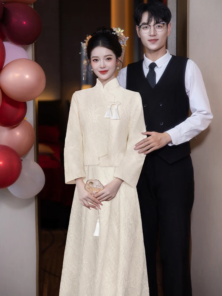 

Champagne Colored Wedding Dr Set New Chinese Sle High End Ele Reformed Engagement Bride Serving Costume