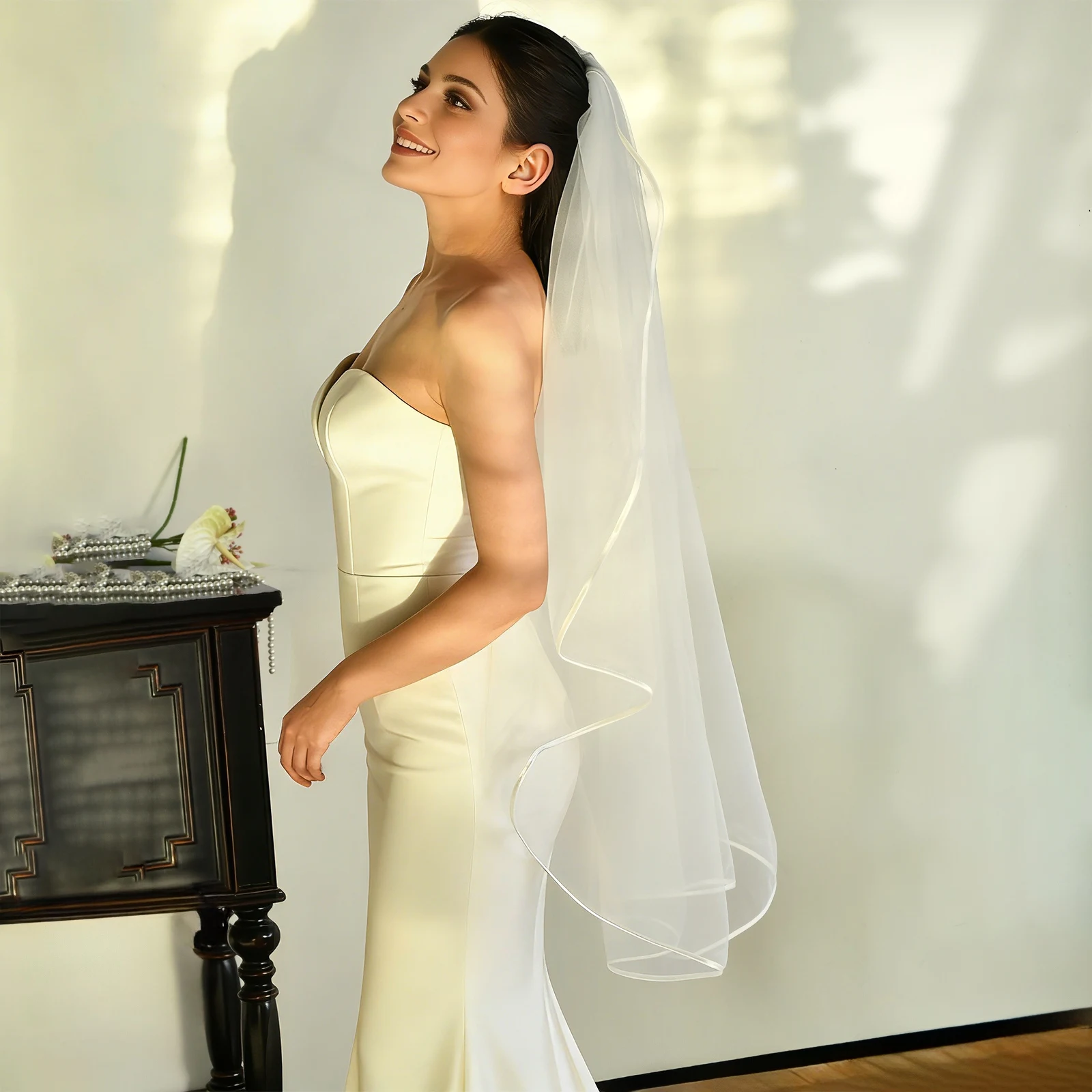 TOPQUEEN حجاب الزفاف الشريط موجة حافة طرحة زفاف الزفاف قصيرة طبقة واحدة أنيقة Rochii مع مشط للتخصيص V302