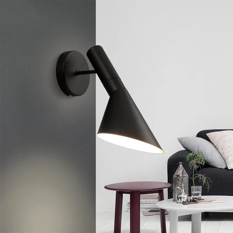 Nordic Wall Lamp Black White E27 Bedroom Bedside Simple Modern Aisle Corridor Hotel Background Creative LED