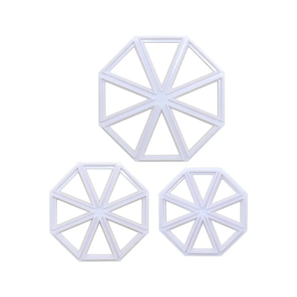 3pcs PP Flag Cutting Mold Triangle Flag Shape Embossing Cake Decorating Mold Printing Nonstick Bunting Flag Cutters