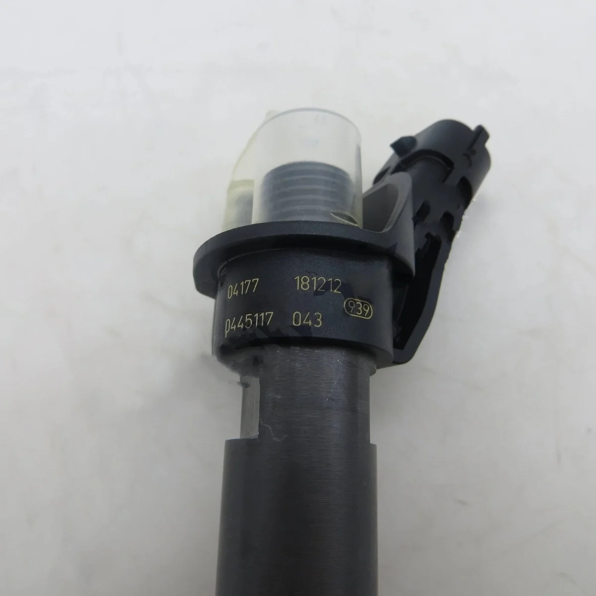 High quality New 0445117043 Fuel Injector  for Ford Engine