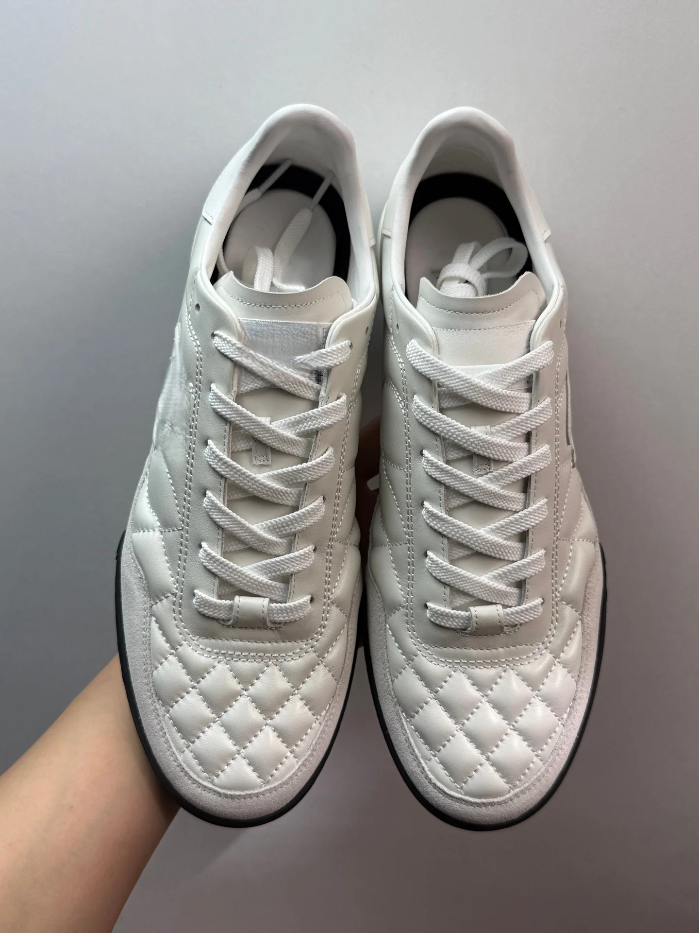 

Spring and Autumn Winter Discounted New Diamond shaped Sports Shoes, Comfortable, Light and New High quality Sports Shoes