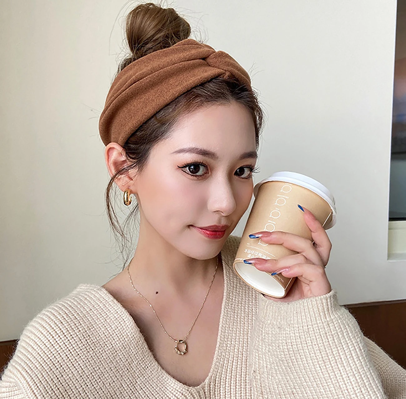 FANYIN 2024 New Solid Color Wide Edge Cross Headband for Women Simple and Versatile Knitted Hair Hoop Fashion Grace Accessories