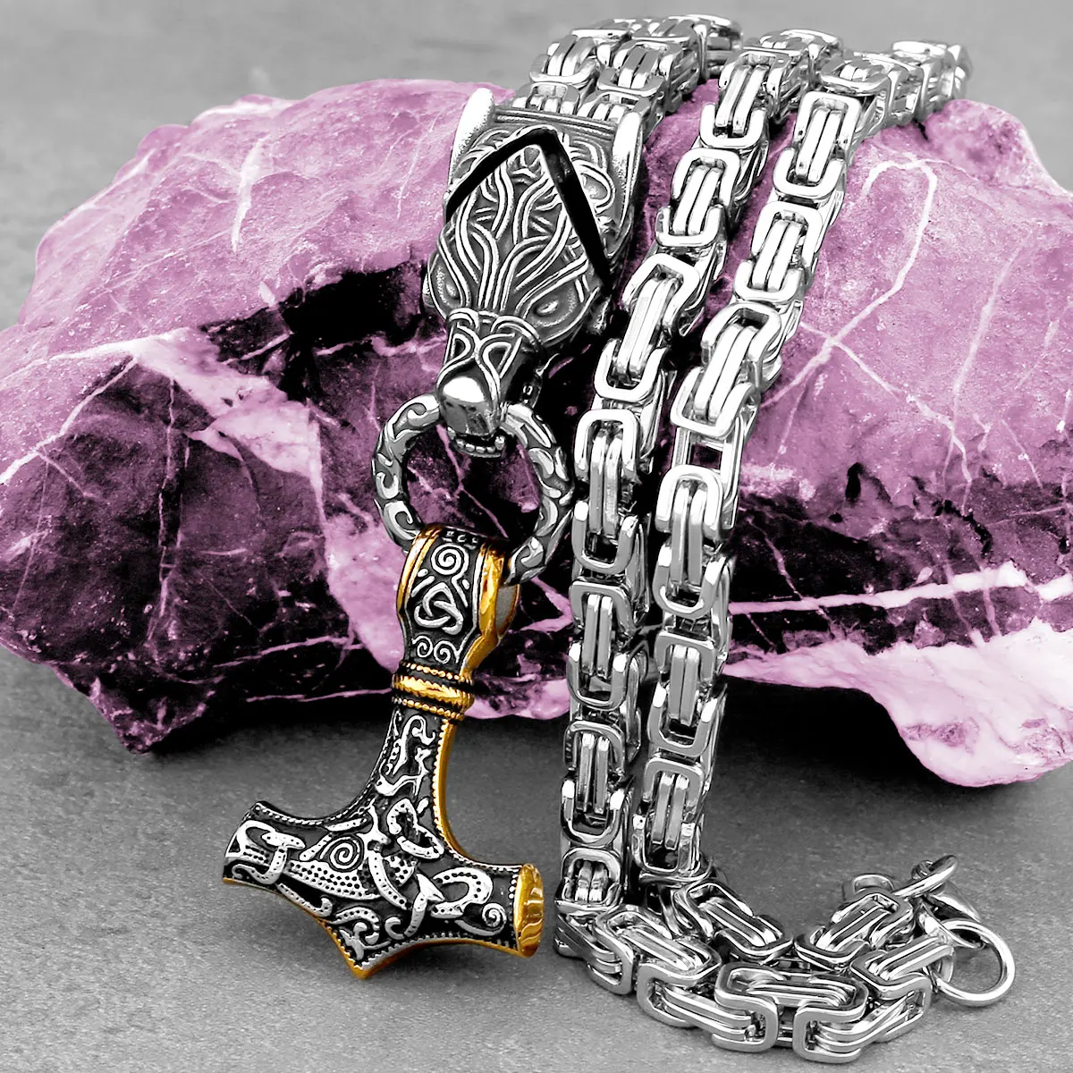 

Nordic Domineering Wolf Head Amulet Thor's Hammer Necklace Vintage Viking Stainless Steel Men's Pendant Jewelry Gift Wholesale