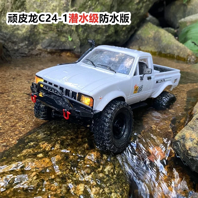 WPL C24 Upgrade C24-1 1:16 RC Car 4WD Radio Control Off-Road Mini Car KIT Rock Crawler Electric Buggy Moving Machine