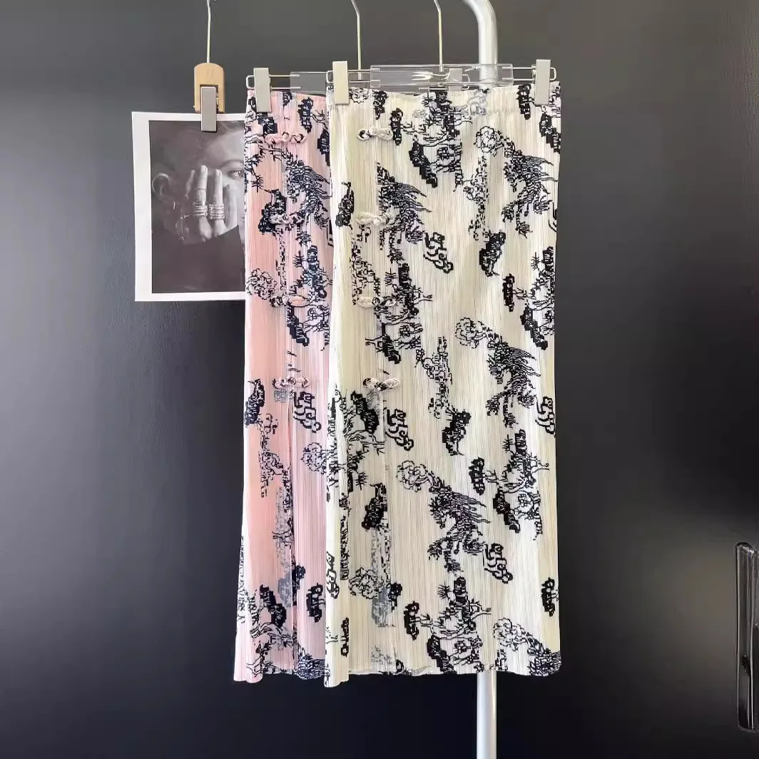 YUDX Miyake Pleated Casual Half Skirt Elastic Waist Original Butterfly Print Elegant Women's Half Skirt 2024 Summer New