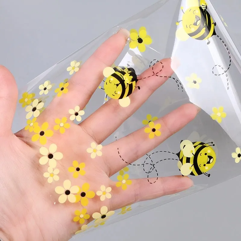 50pcs Bee Plastic Candy Bags Honey Cellophane Cookie Bags With Twist Ties For Baby Shower Bee Theme Birthday Party Decorations