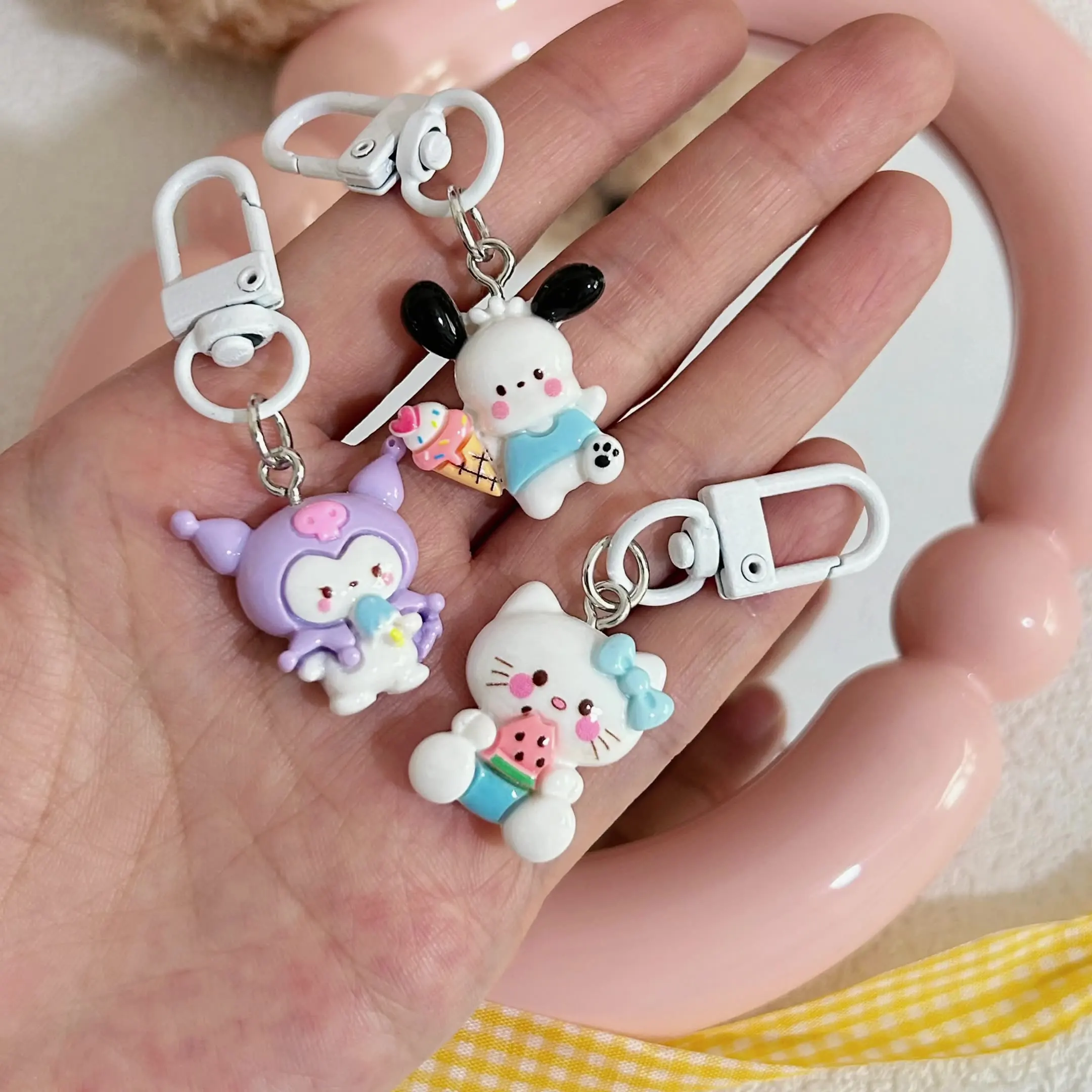 Kawaii Mini Sanrio Keychain Pendant For Women Girls Cartoon Cute Anime Keychain Creative Backpack Decoration Accessories Gifts