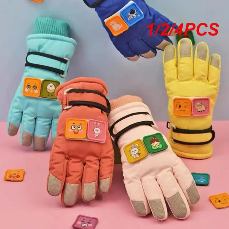 1/2/4PCS Outdoor Gloves Water Proof Thicken Autumn And Winter The New Antifreeze Sports And Entertainment Essential