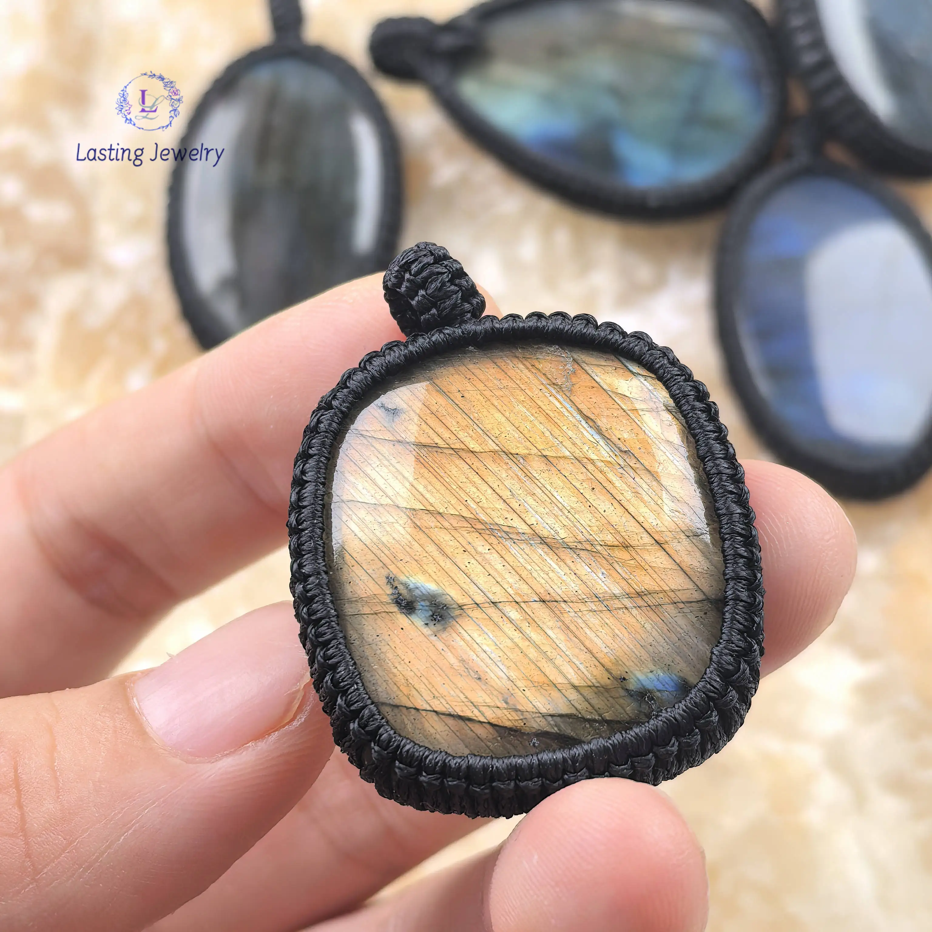 Flash Labradorite Pendants Hand Rope Wrapped Natural Stone Healing Reiki Charms Necklaces Women Men Jewelry Crafts Gift For Her