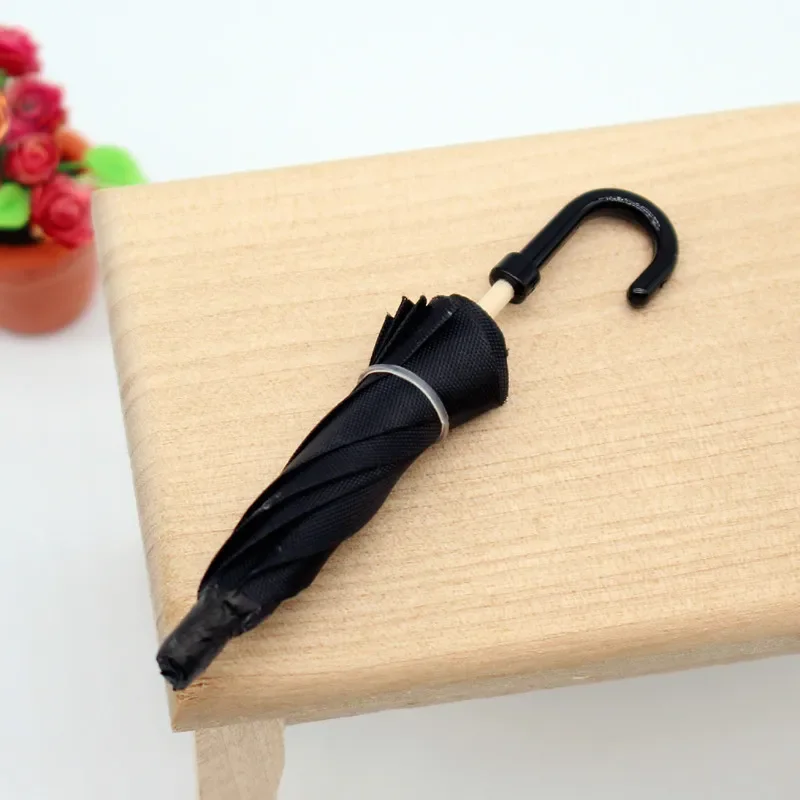 1:6 Dollhouse Black Umbrella Openable Retro 1:12 Life Scene Simulation Miniature Scale Home Decor Ornament Doll Accessories