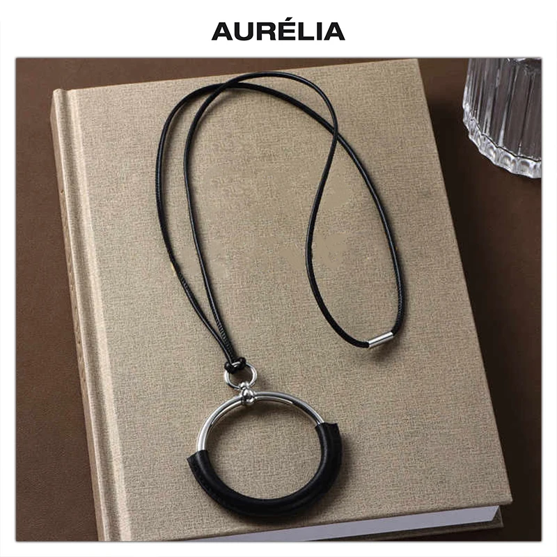

European Vintage Circle Black Cord Pendant Sweater Chain Long Necklace Women's Classic Minimalist Jewelry Trendy Gift