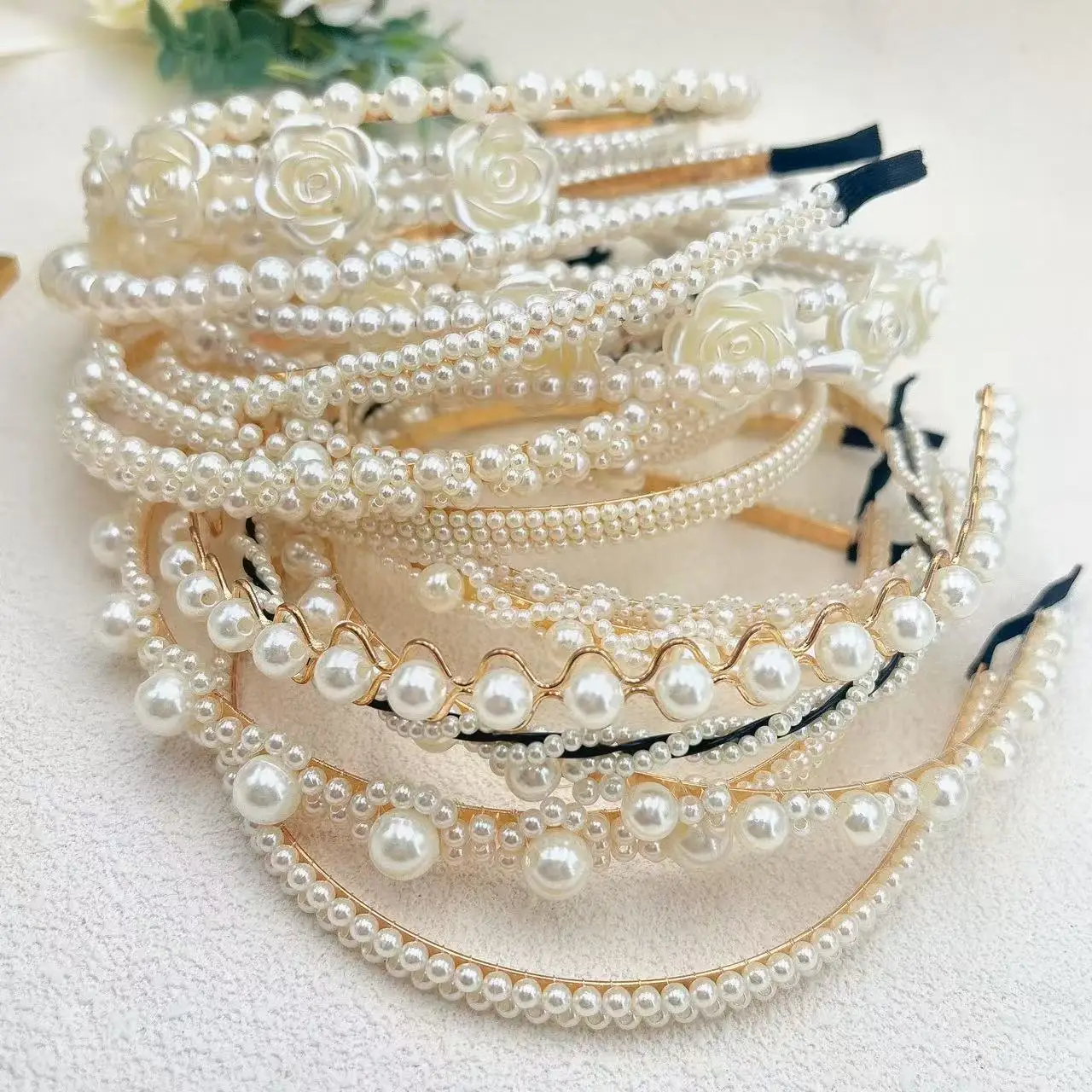 Pearl Hairband for Women, Ultra-Fantastic French-Style Romantic New Trendy Facial Cleansing High-Crown Hairpin, High-Density Hai