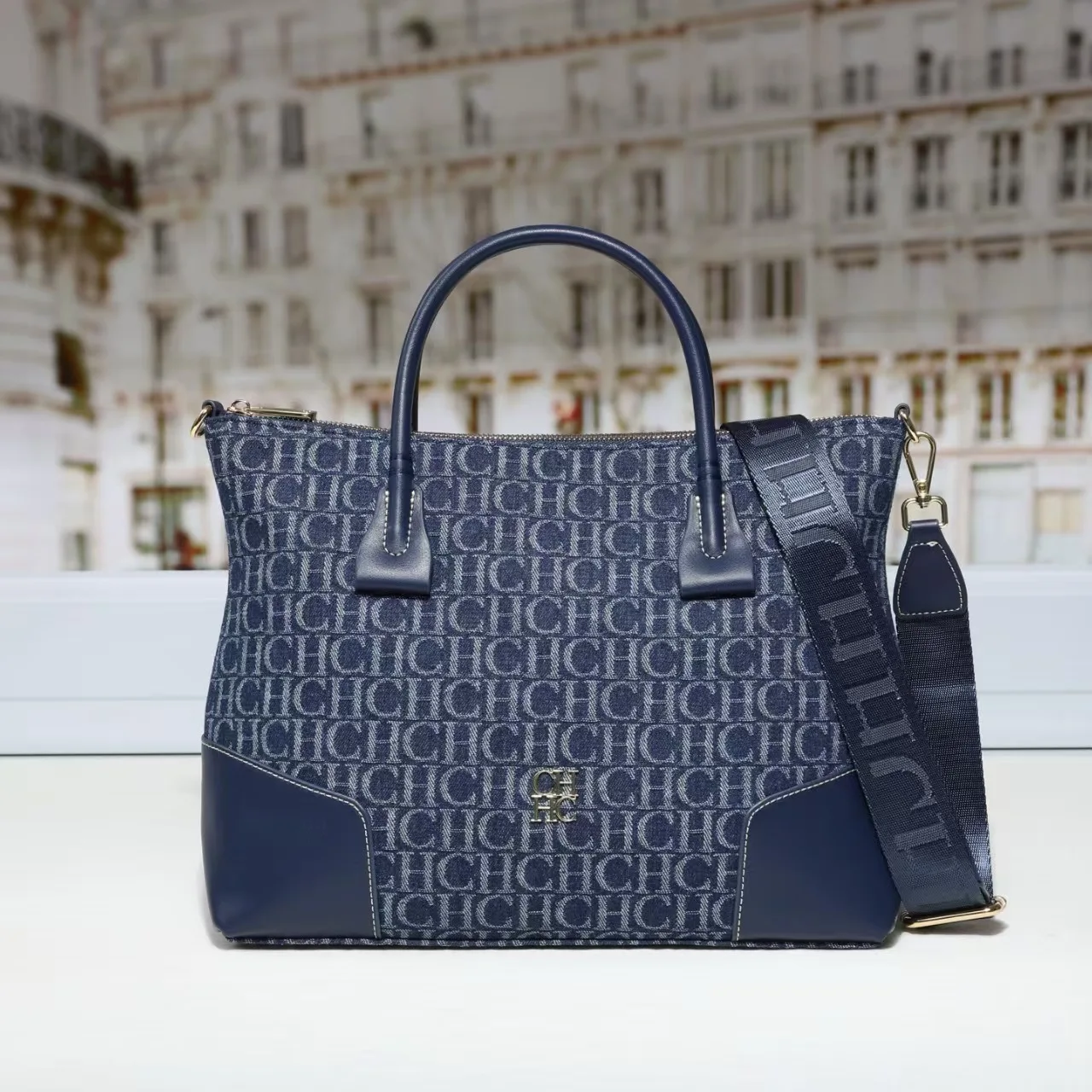 CH 2026 Denim Tote Bag for Women with Wide Shoulder Strap Daily Commute Messenger Handbag New Style