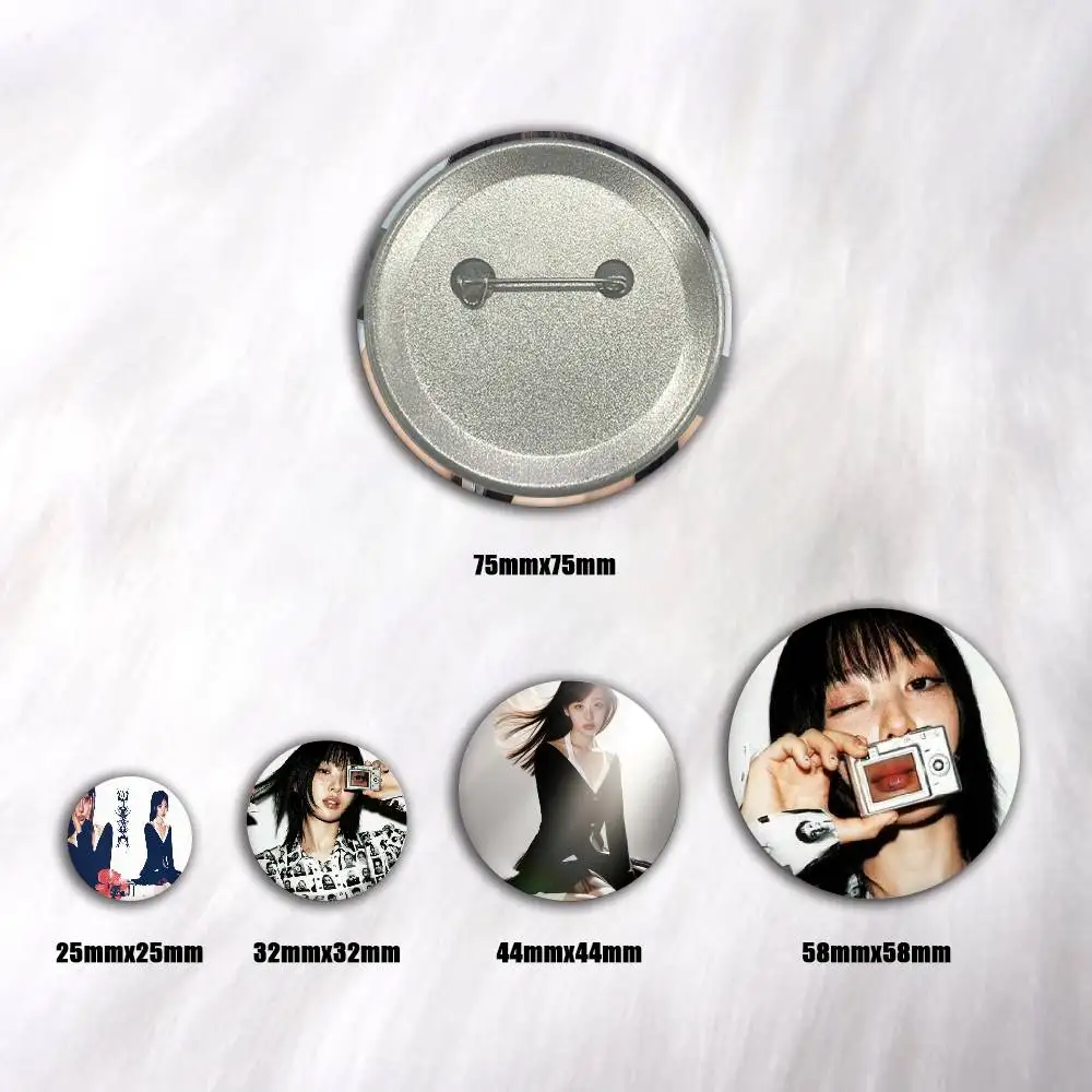 A-L-Loona Y-Yves Cartoon Round Brooches On Backpack Jacket Acrylic Button Pins Collection Gifts