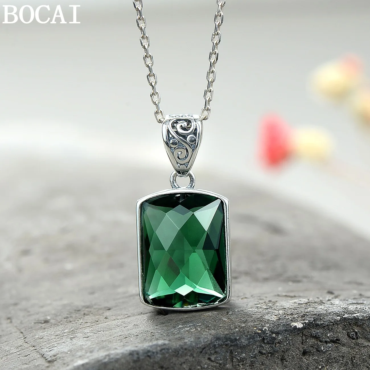 

BOCAI New S925 Silver Retro Hollow Out Cut Surface Square Set with Green Crystal Stone Pendant Women's Choice Gift