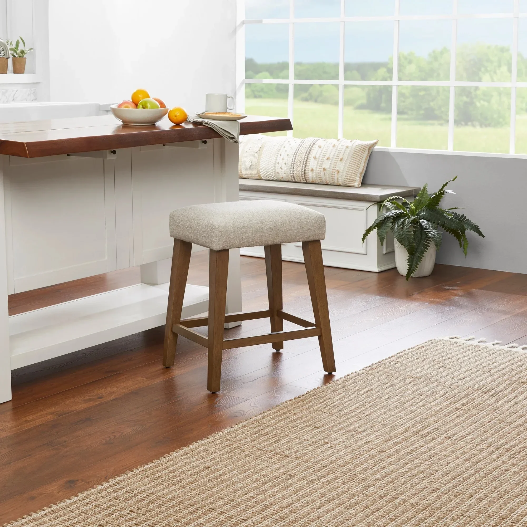 مقعد بار منجد بدون ظهر مصنوع بإطار خشبي بني قوي وأجهزة معدنية متينة #2