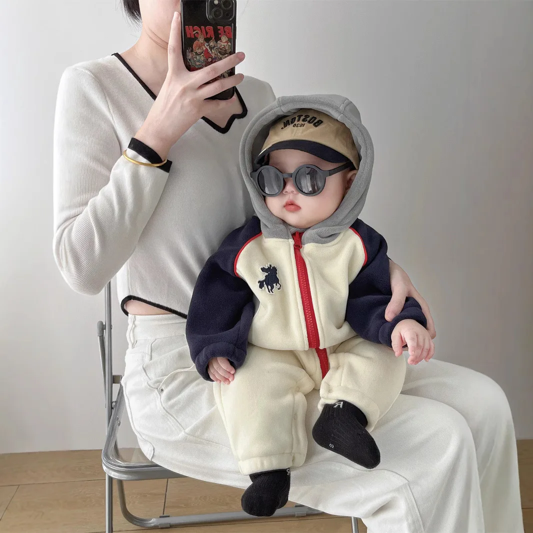 New Arrival 0-2year Fall/Winter Newborn British Style Knight Sweatshirt/Baby Romper3564