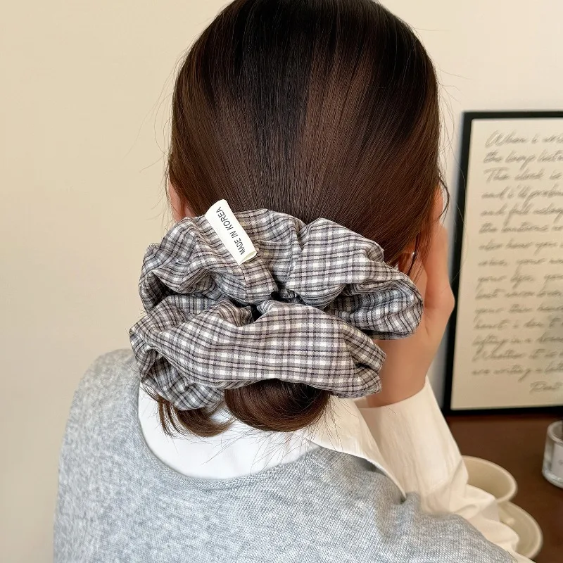 

Премиальные клетчатые резинки для волос большого размера: мягкие, высокоэластичные, прочные, для женских причесок, милые и женственные.