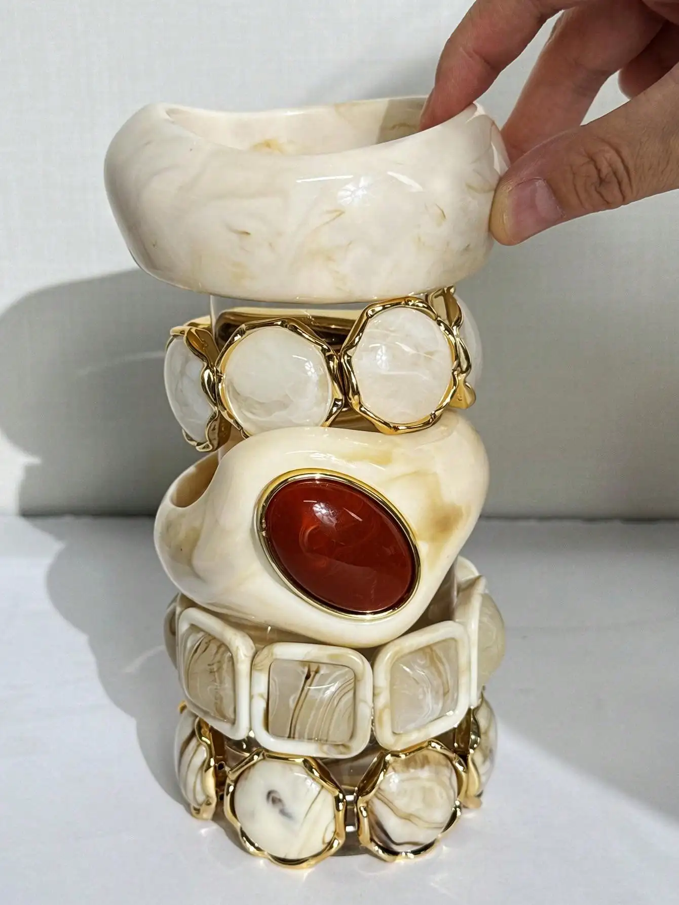 Vintage Off White Marble Patterned Resin Wide Geometric Bracelet with Gold Trim Red Agate Inlays Women's Jewelry Party Gifts