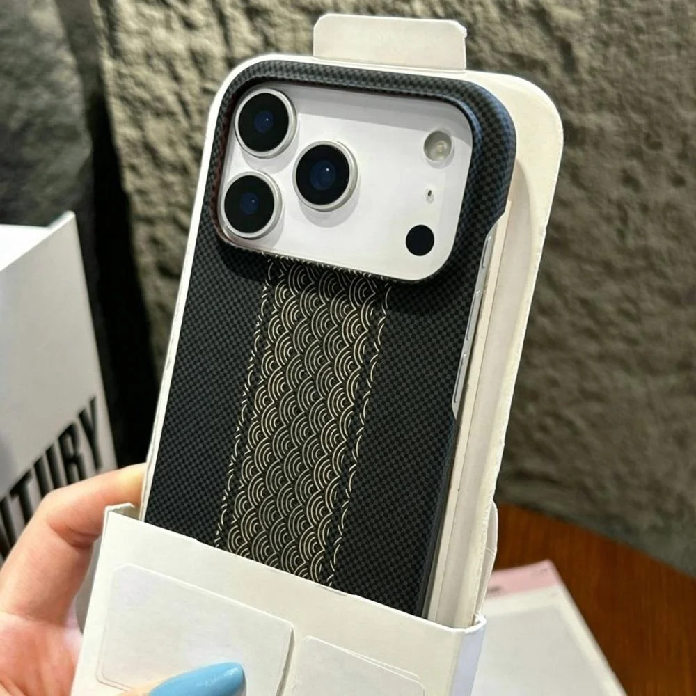 Magnetic Carbon Fiber Kevlar Auspicious Clouds Phone Case For iPhone 18 17 Air 16 15 14 13 Pro Max For Magsafe Frameless Cover