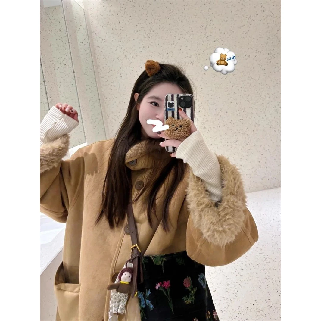2026 New Double-Sided Wear Lamb Fur Jacket Women's Winter Thickened Motorcycle Loose Fur Top Outerwear Fashion Style