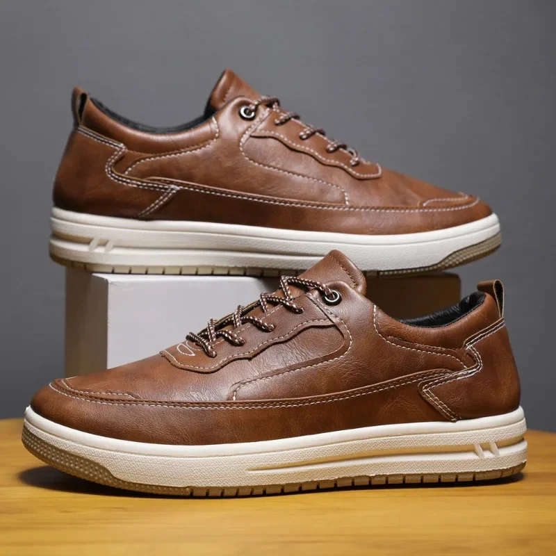 

Designer's New Men's Casual Leather Shoes, Fashionable Men's Retro Leather, Casual Outdoor Hiking and Running Sports Shoes