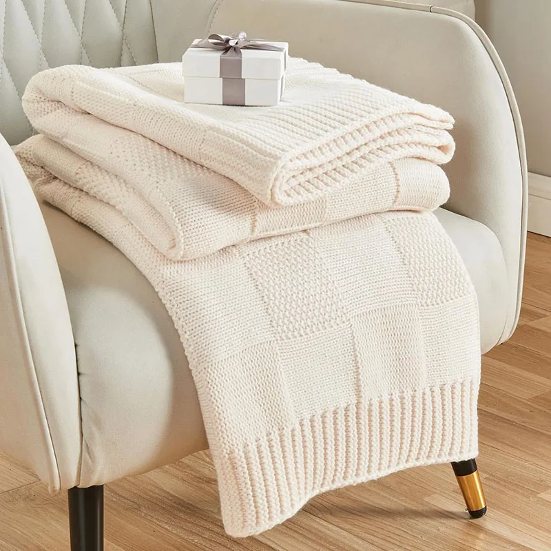 Nordic Solid Color Knitted Plaid Blankets Air-Conditioned Nap Sofa Shawl for Office Hotel Multifunctional Beach Camping Blanket