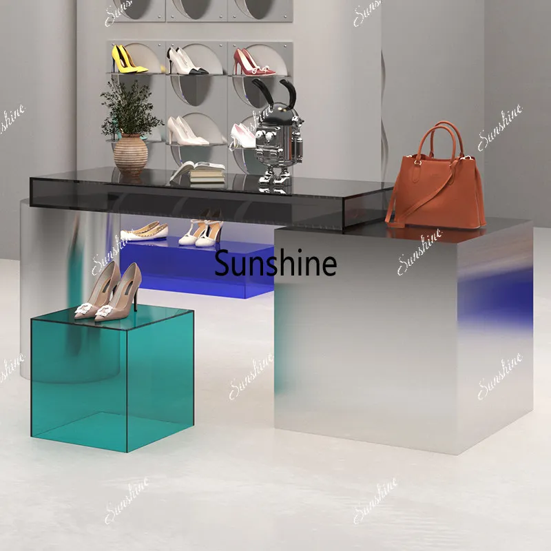 

Clothing store Nakajima water platform stainless steel wire drawing display display