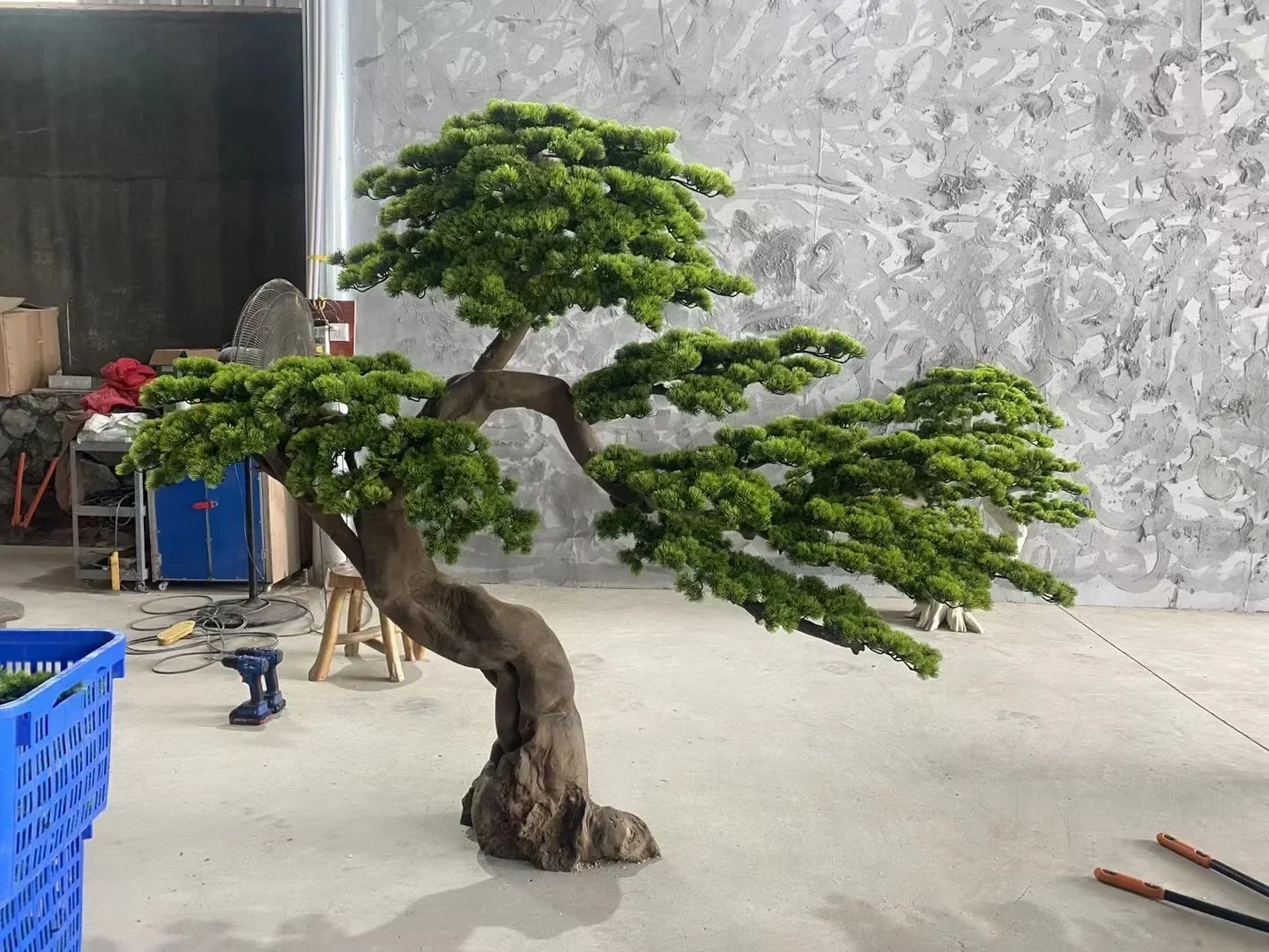 32 Artificial Greeting Pine Large Fake Wood Carving Fake Trees Bonsai Chinese Club Simulation Pine Lobby