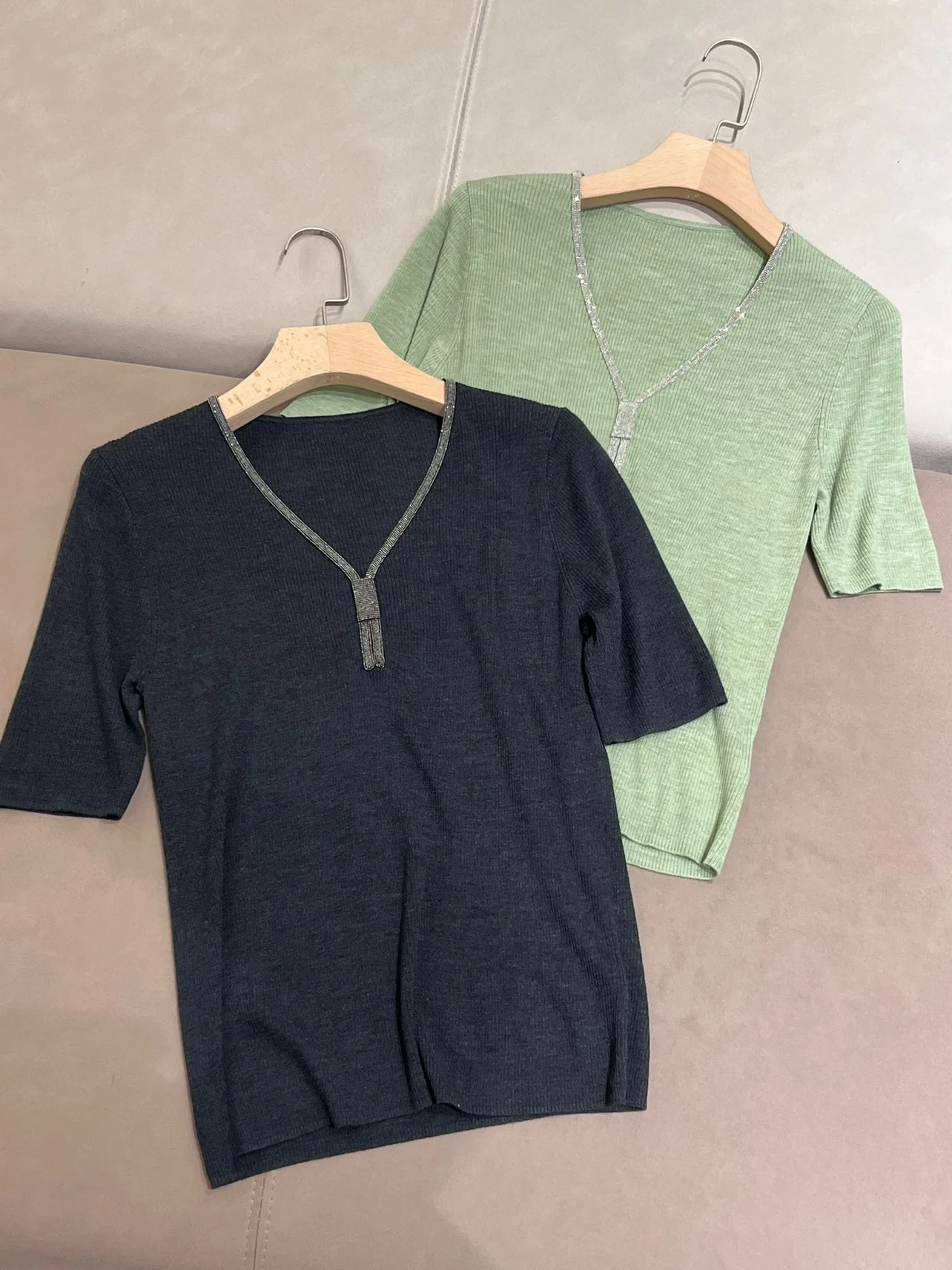 T-shirt manches courtes col en V pour femme, haut en laine JOWool, vêtements décontractés, été