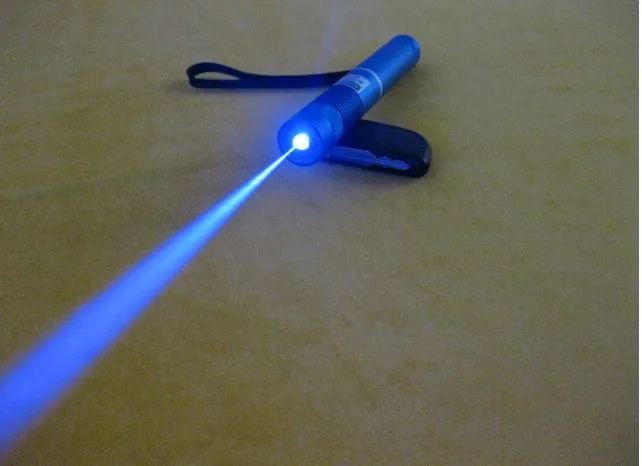 NEW Blue Laser Light Pointers 445nm LED 500000m 450nm Focusable Burning Match Hunting Accessories Cat Toy Lazer Torch No Battery