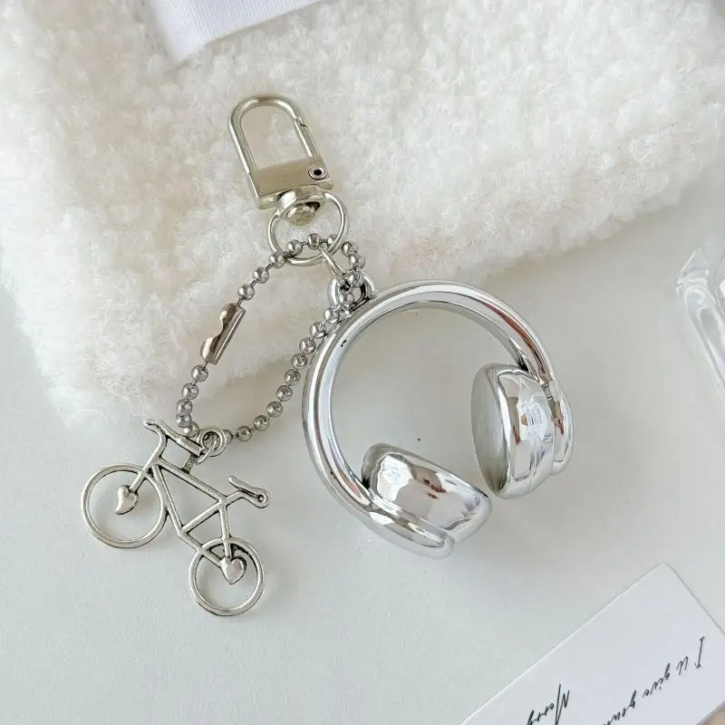 Portachiavi per cuffie 3D Portachiavi con ciondolo per bicicletta Portachiavi con ciondolo per telefono Gioielli per ragazza Decorazione borsa regalo per donna