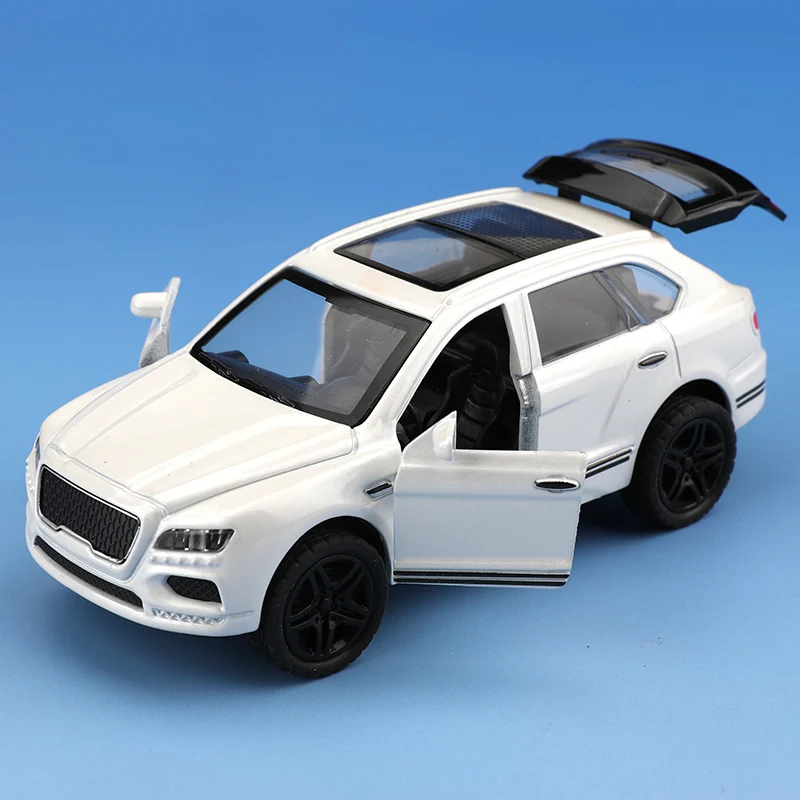 (bagged)1:36 Model samochodu ze stopu, symulacja Bentley Bentayga, pojazd z napędem pull-back, ozdoby, kolekcja zabawek dla chłopców i dzieci