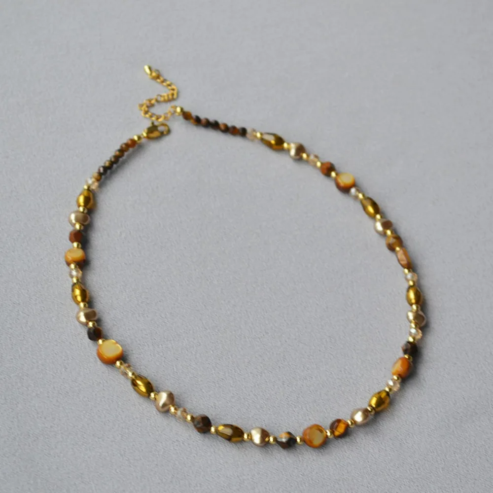 

2026 Autumn and Winter Classic Design Retro Literary Tiger Eye Stone Beaded Strand Chain Light Luxury Necklace Clavicle Chain