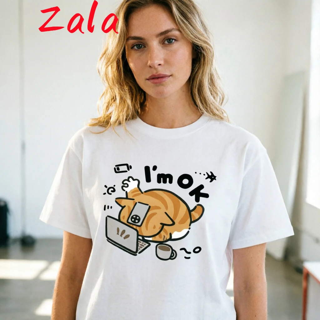 The Little Orange Cat Thinks It Can Still Hold on Printed Women's T-shirt Summer Tops Tees Casual Short Sleeved Women's Clothing