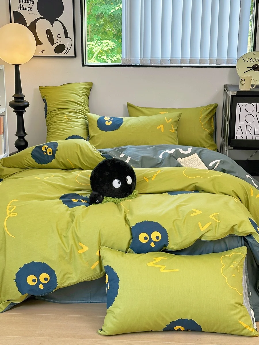 

Комплект постельного белья Fuji Store из хлопка для студентов, осенне-зимний, с принтом «Маленькие угольные шары», четырехпредметный комплект, пододеяльник и наволочки