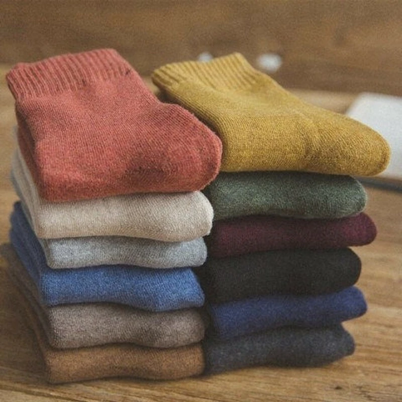 

12 pairs New velvet solid color warm mid tube socks anti odor autumn winter women's thick fashionable simple long tube socks