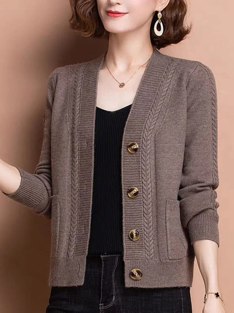 Cropped V-neck Knit Sweater Cardigan Korean Casual Single Breasted Knitwears Tops Abrigos Spring Fall Women Classic Slim Coats