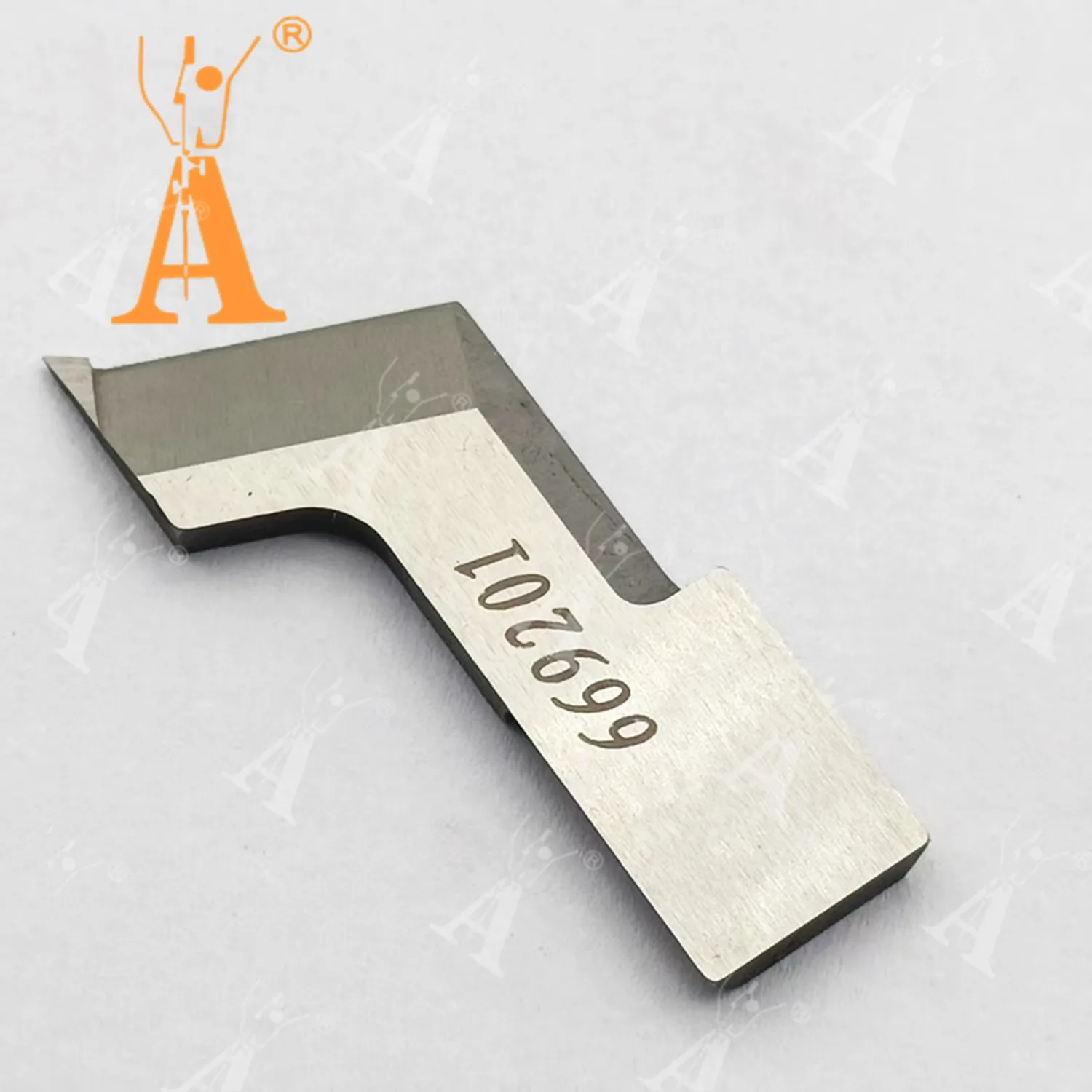 

Триммер для резьбы DURKOPP ADLE 669201 PFAFF2521 Режущее лезвие