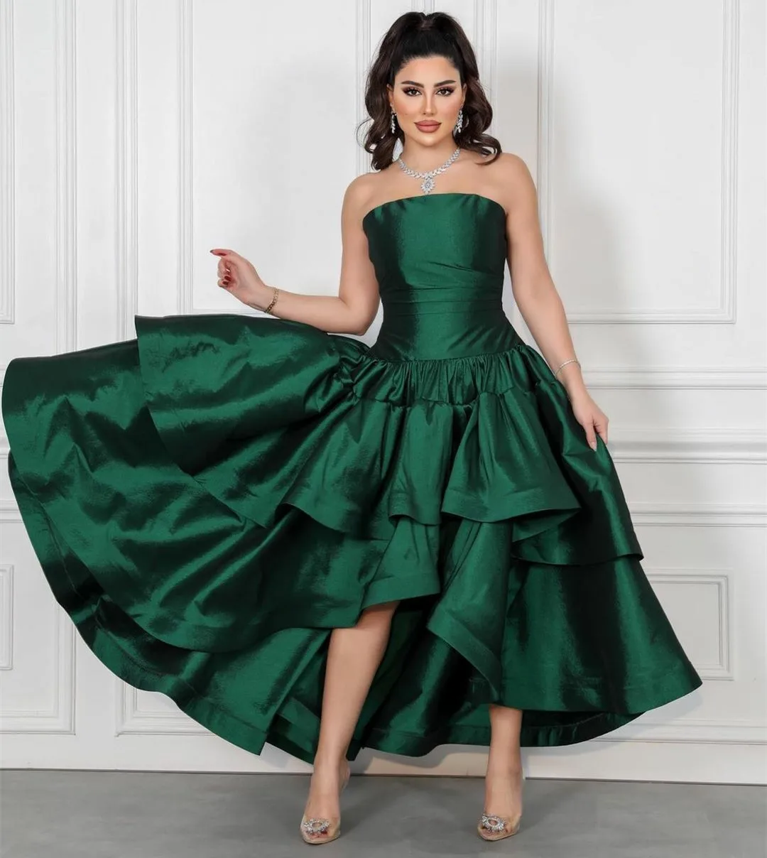 Vintage High Low Green Taffeta Evening Desses A-Line Strapless Pleated Muslim Asymmetrical Prom Dresses for Women