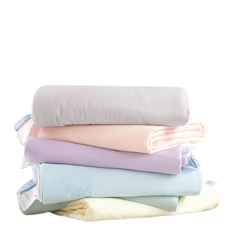 Cooling Feel Summer Quilt Cool Dwon Breathable Silky Queen Quilt Soft Heat Dissipation Single Double Blanket for Summer