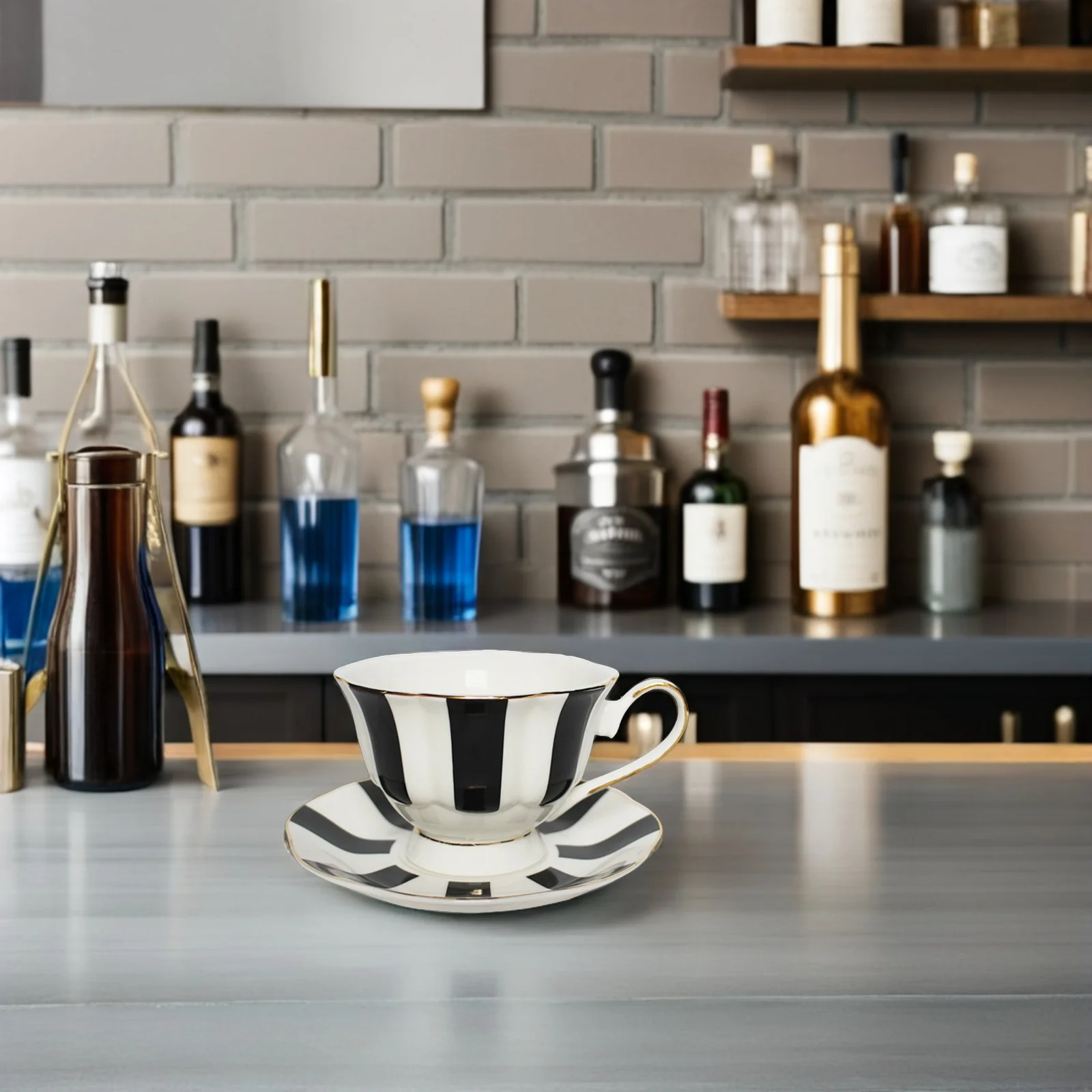 

1 Set Stylish Polka Dot Coffee Cup Saucer Set Ceramic Mug Smooth Surface Large Capacity Suitable for Cafe Home