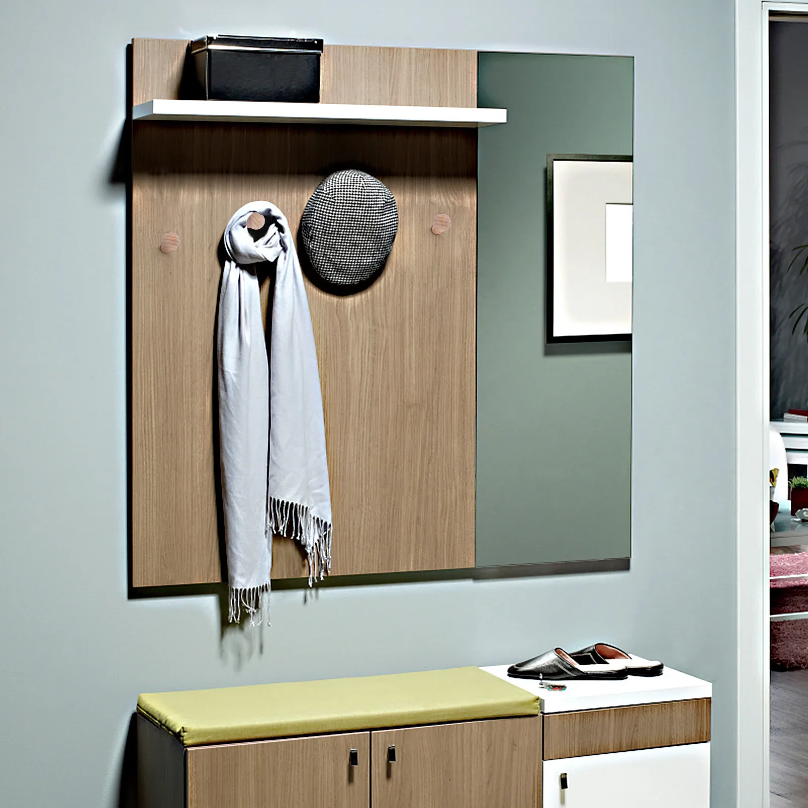 Рисунок 3 - деревянные крючки для одежды