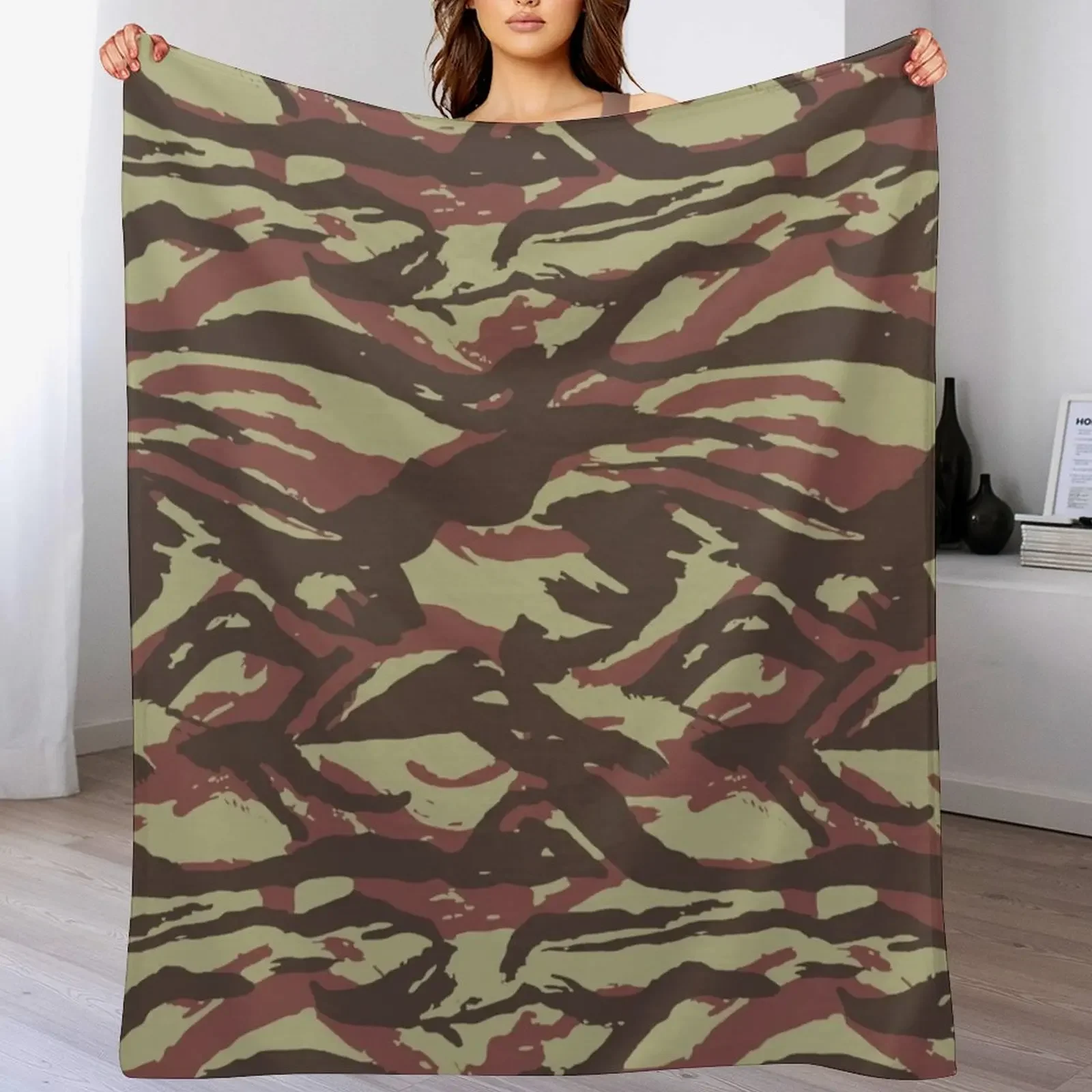 Lizard Camo Throw Blanket Long Lasting Soft Plush Blanket for Daily Use