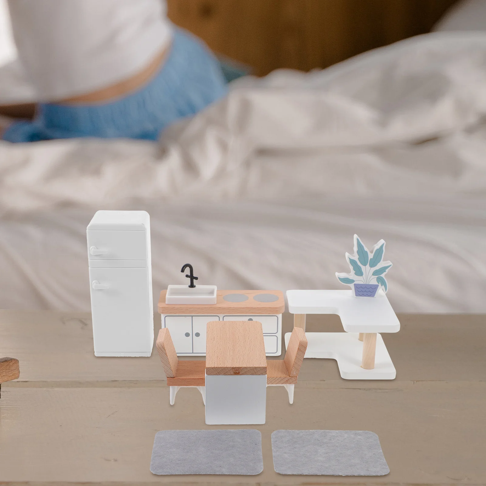 1 세트 미니 나무 주방 가구 장식 사랑스러운 시뮬레이션 미니 하우스 액세서리 현실적인 내마모성 장식 미니어처