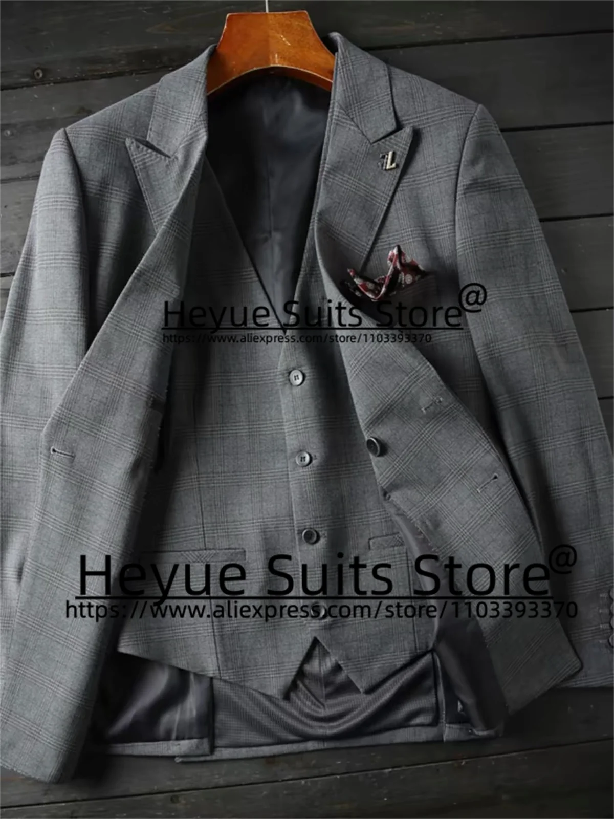 Classic Gray Formal Men Suits Slim Fit Notched Lapel Groom Wedding Tuxedos Prom 3 Pieces Sets Business Male Blazer Costume Homme