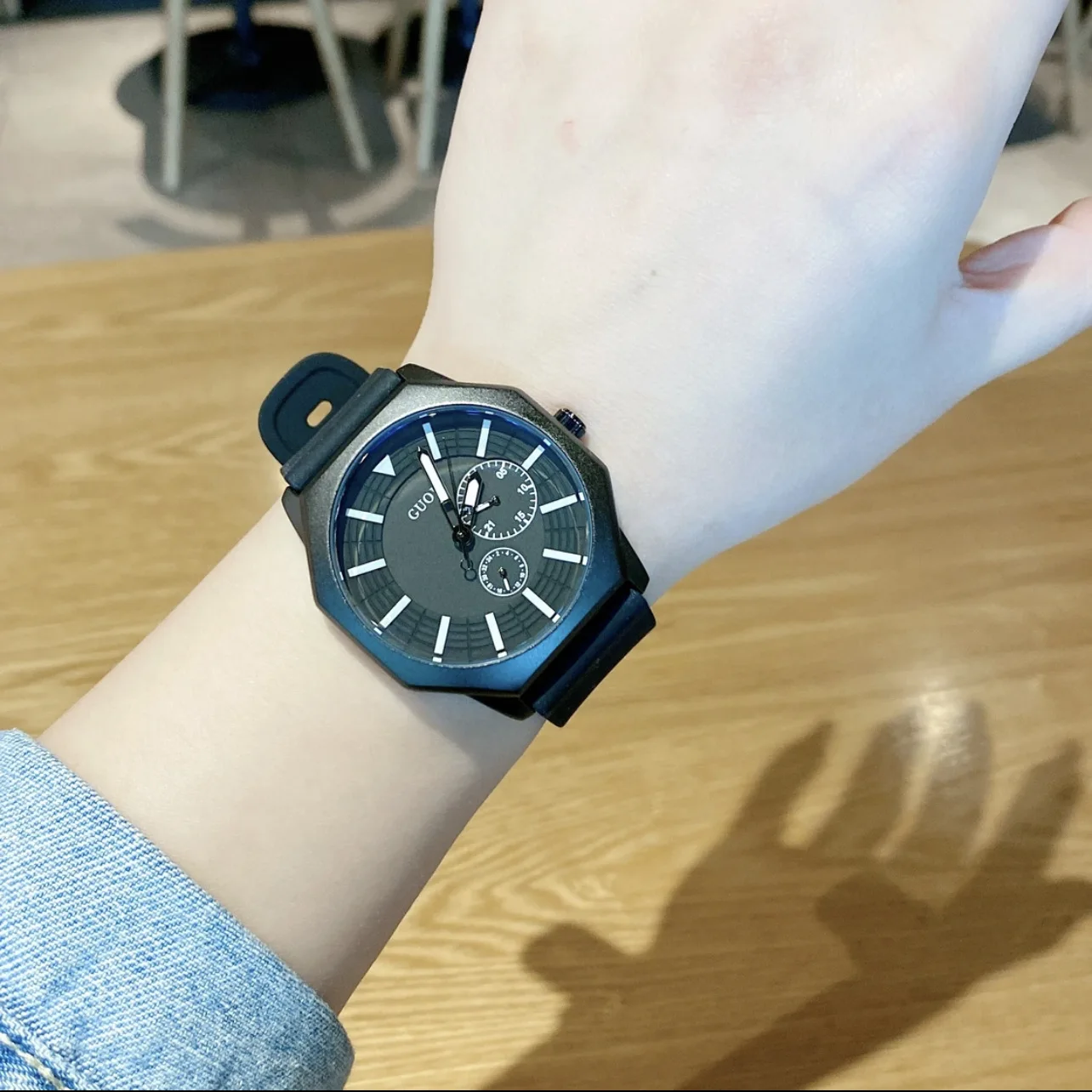 New octagonal watch with large dialmulti-functionalstylish silicone strapwomen's watch compact women's watch, high-quality watch