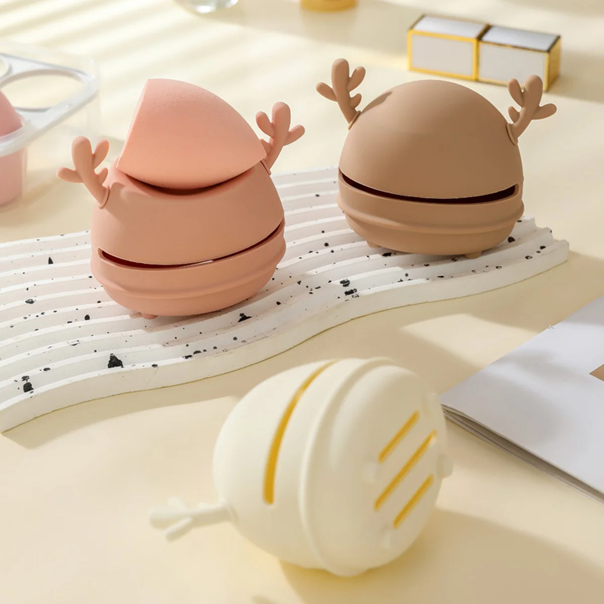 1PC Make-Up Ei Schwamm Halter Silikon Deer Horn Schönheit Schwamm Lagerung Fall Reise Protable Cosmetic Puff Halter Box