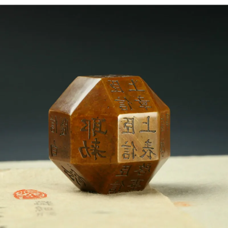 Vintage Chinese Painting Xuan Paper Paperweights Portable Bronze Paperweight Creative Polyhedron Chinese Calligraphy Pisapapeles